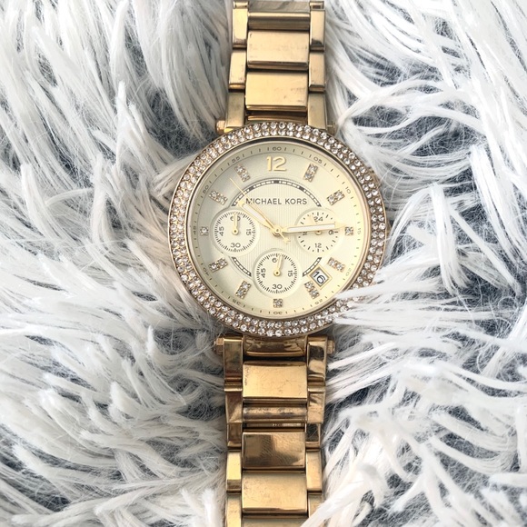 Michael Kors Gold Watch - Picture 3 of 4